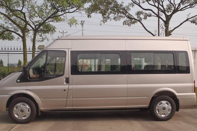 Private transfer between Hanoi Airport (HAN) and Hanoi Old Quarter - Finding the Right Driver at the Airport (Scams to Watch For)