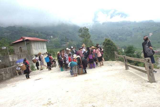 Sa Pa Full Day Trekking Tour - Stop 4: Returning to Sapa Town by Bus After 14:30