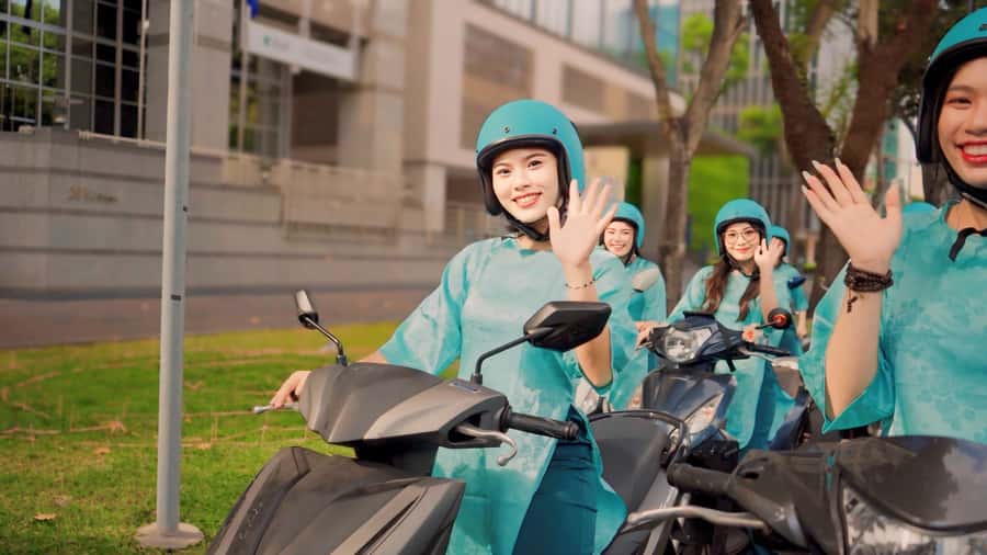 Saigon: Street Food Tasting & Sightseeing Tour by Motorbike - The Route Feel: District Hops in a Tight 3–4 Hours