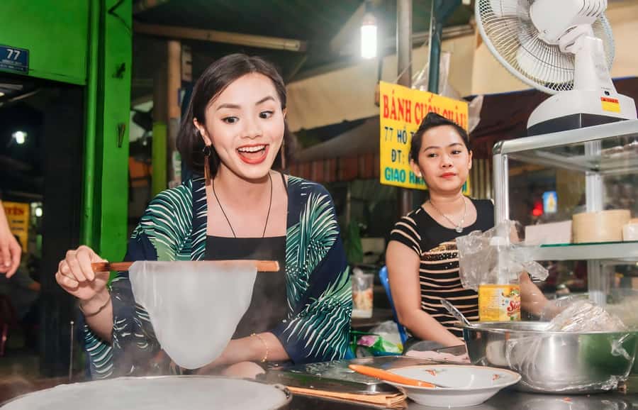 Saigon: Street Food Tasting & Sightseeing Tour by Motorbike - Stop by Stop: What You’ll Actually Eat (and Why It Matters)
