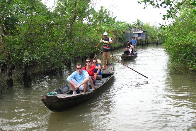 Small-group Mekong Floating Market Day Trip from Ho Chi Minh City - Ninh Kieu Wharf rice paper and fresh noodles: the stop that turns watching into understanding