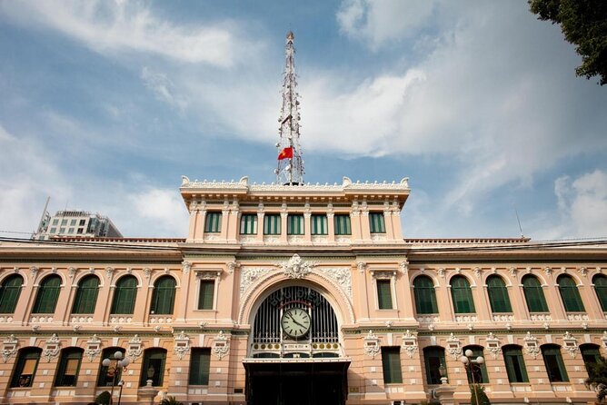 Small-group Saigon City Tour: 4-Hour Must-see Iconic Landmarks - Independence Palace: Where the Buildings Tell the Story