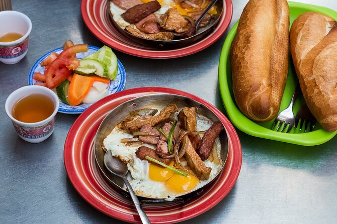 Super Niche Walking Street Food Tour in Ho Chi Minh City - Group Size and Who This Tour Is For