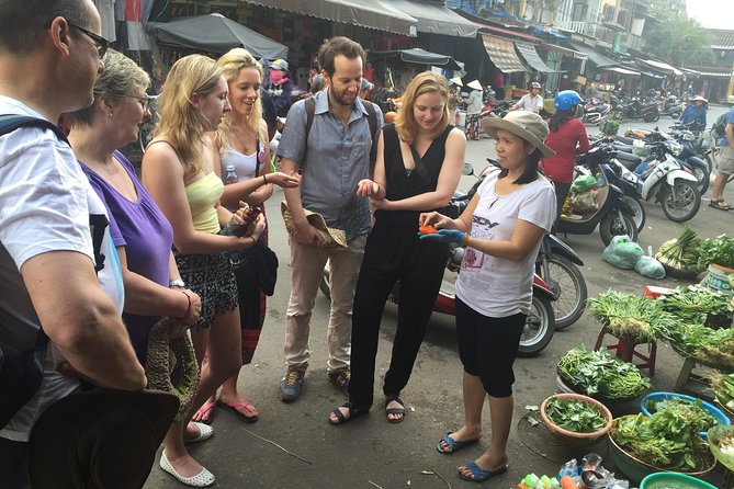 Traditional Cooking Class with Basket Boat Ride and market Tour - Thu Bon River cruise to Bay Mau coconut forest